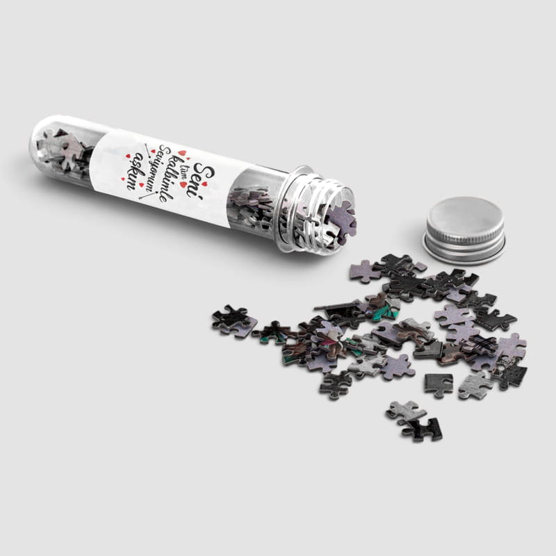 Sevgiliye Sürpriz Yapmak İsteyenlere Kapsül Şişeli Mini Puzzle