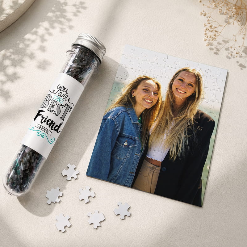 Sıkı Dostlara Hediyelik İsim Yazılı Kapsül Şişeli Mini Puzzle