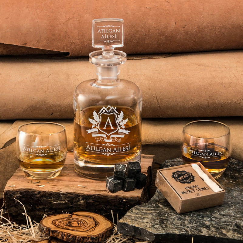 Aile İsmine Özel Louisville Viski Seti