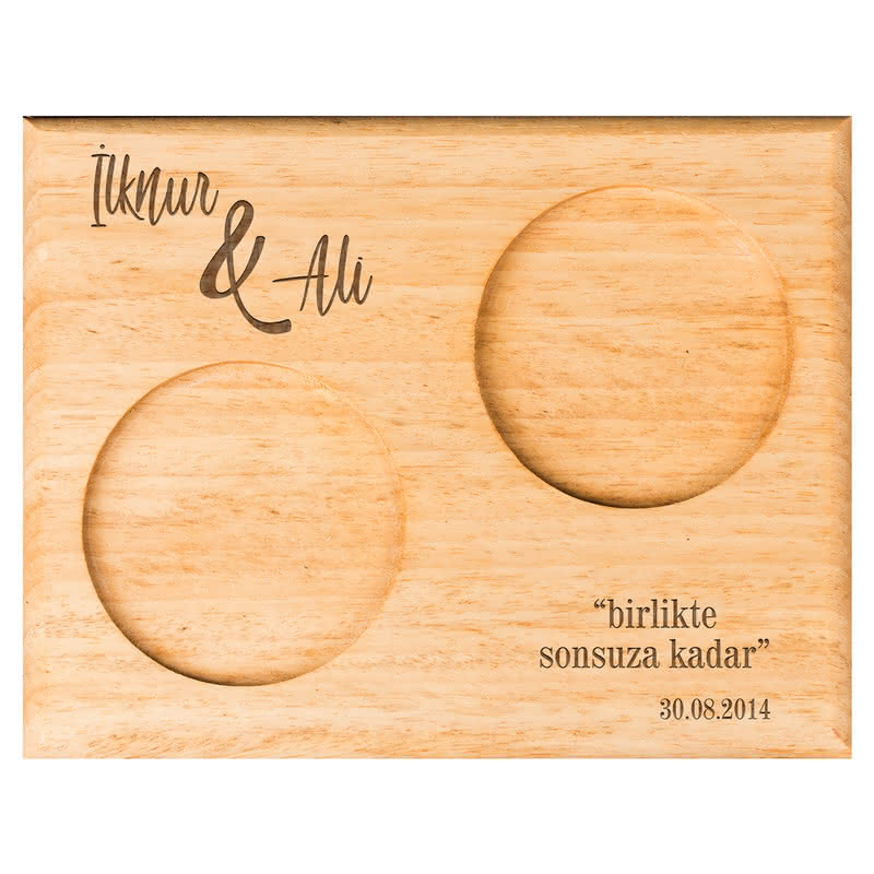 Çiftlere Özel İkili Kupa ve Ahşap Sunum Seti