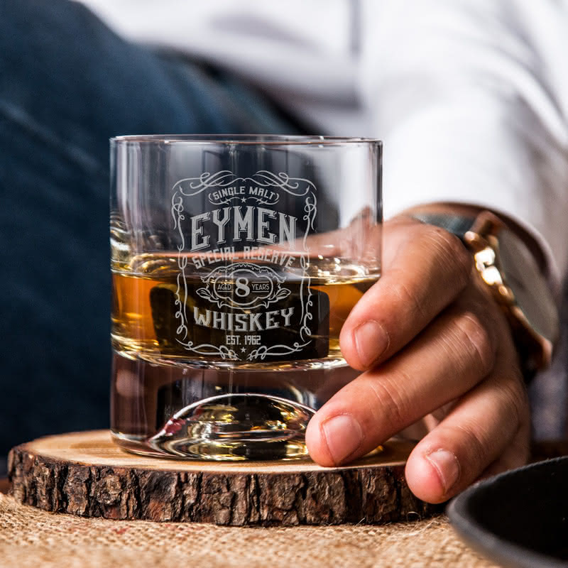 Retro Tasarımlı İsme Özel Viski Kadeh Seti