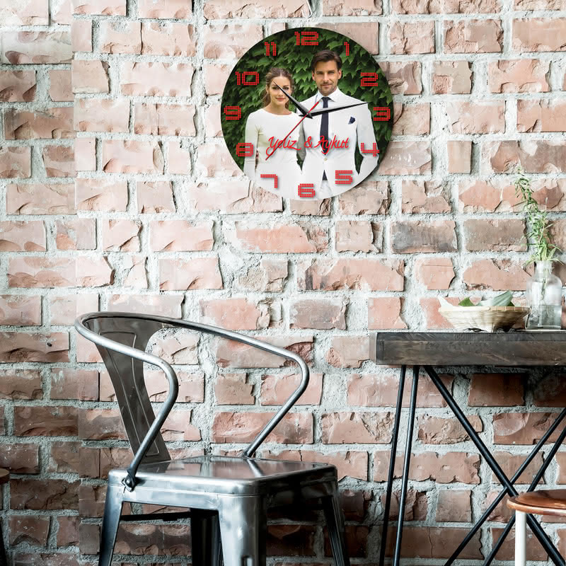 Sevgiliye Duvar Saati Hediyesi