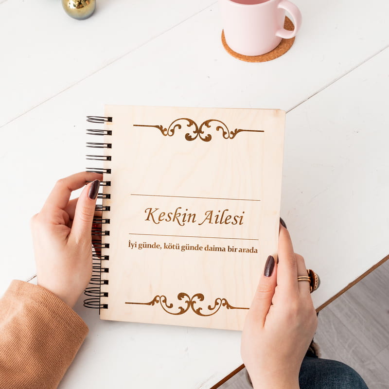 Ahşap Kapaklı Aile Albümü