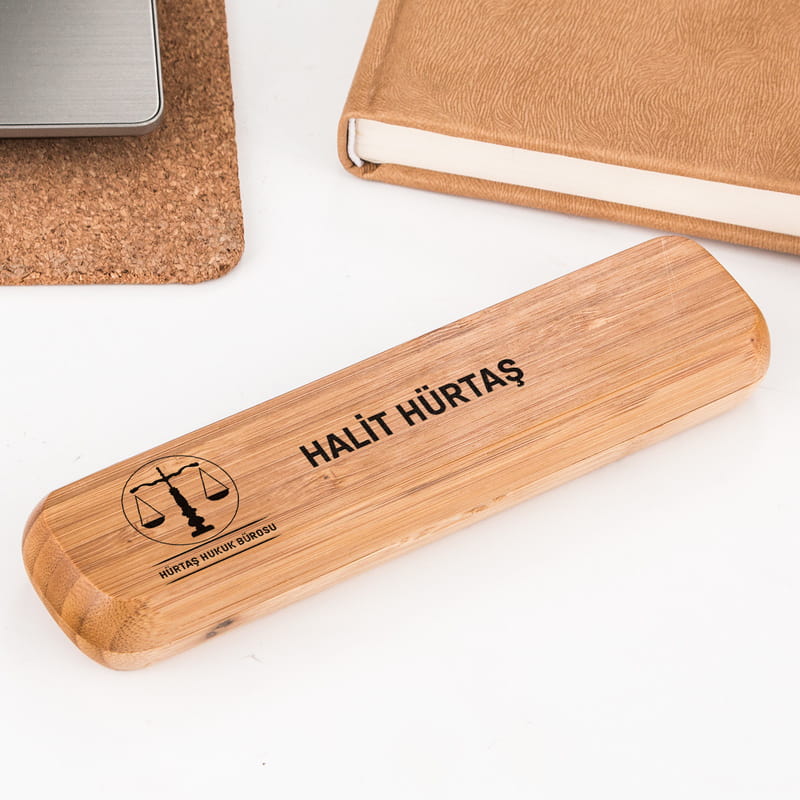 Avukata Hediye İsim Yazılı Kutulu Bambu Kalem Seti