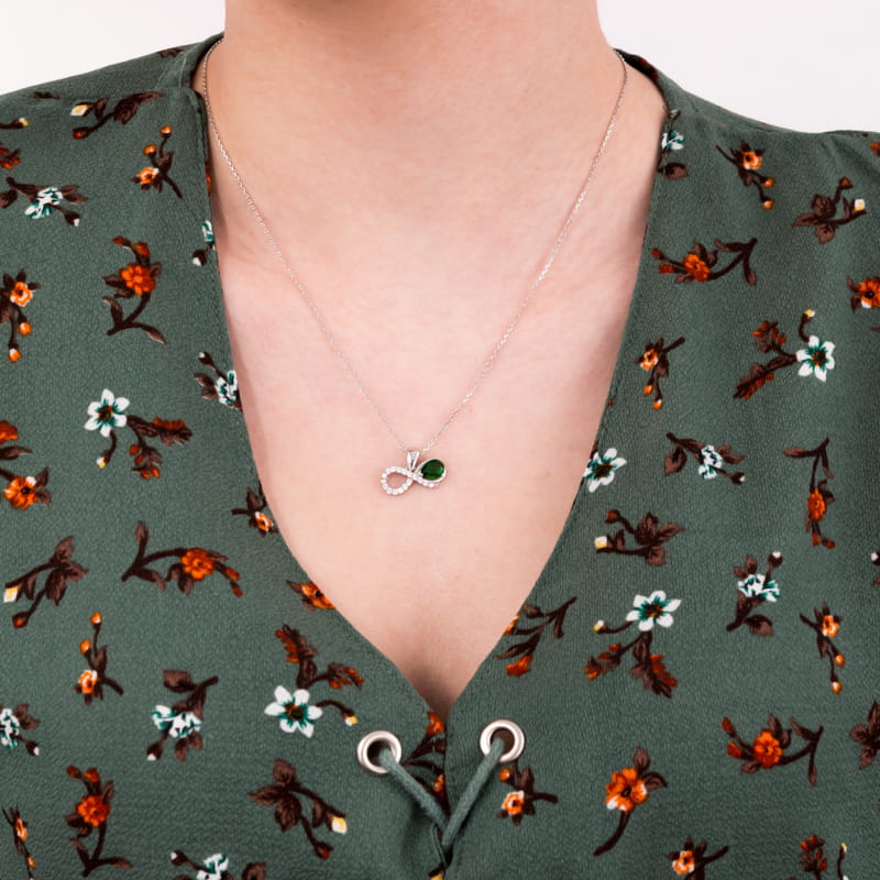 Gümüş Zümrüt Taşlı Sonsuzluk Kolye