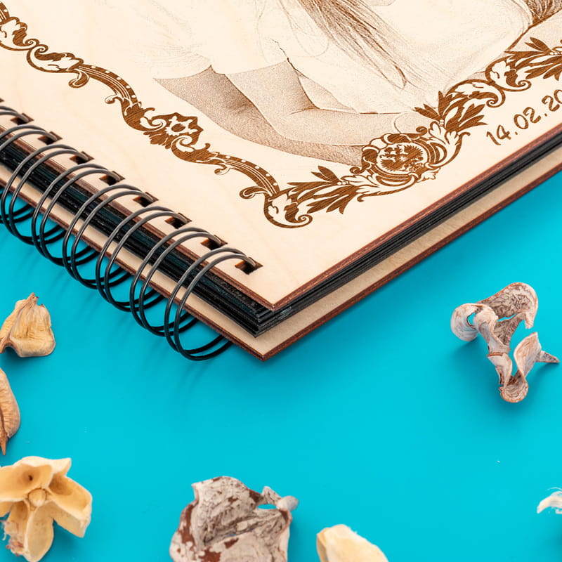 Sevgililer Gününe Özel Fotoğraf İşlemeli Albüm