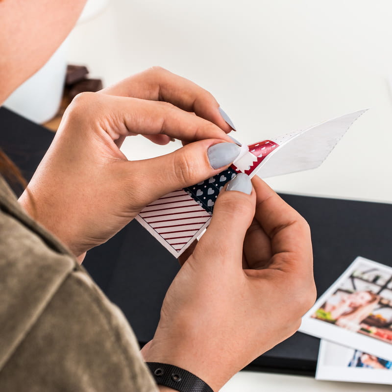 Yeni Evlilere Hediye İsim ve Tarihli Anı Fotoğraf Albümü