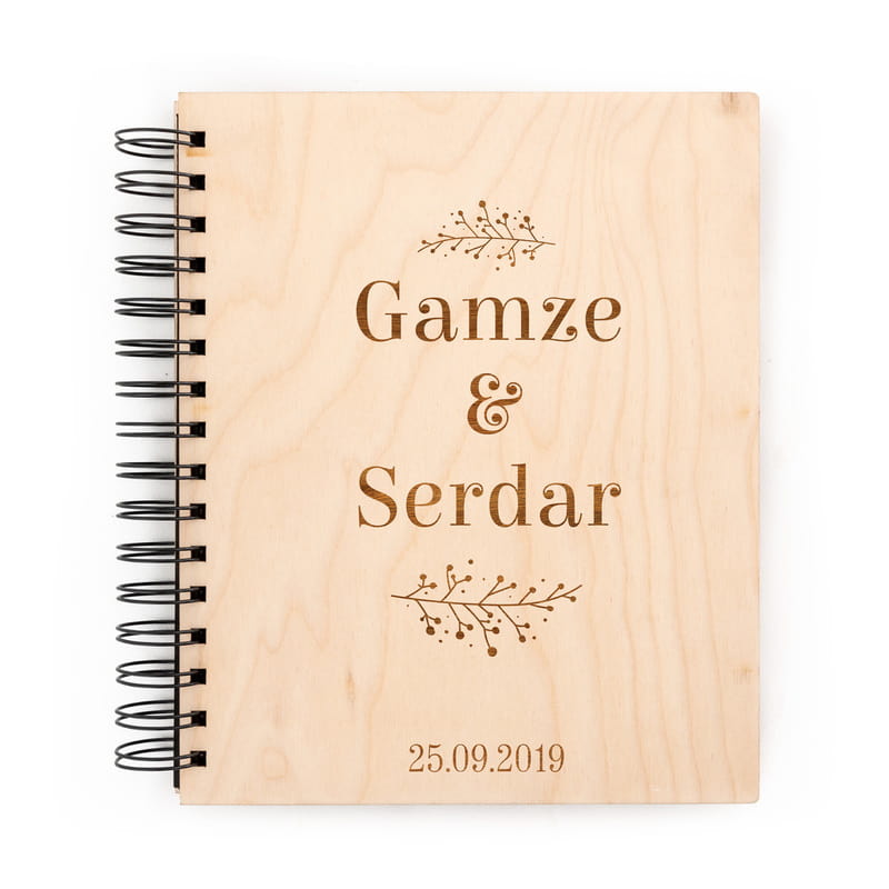 Ahşap Kapaklı Kişiye Özel Fotoğraf Albümü