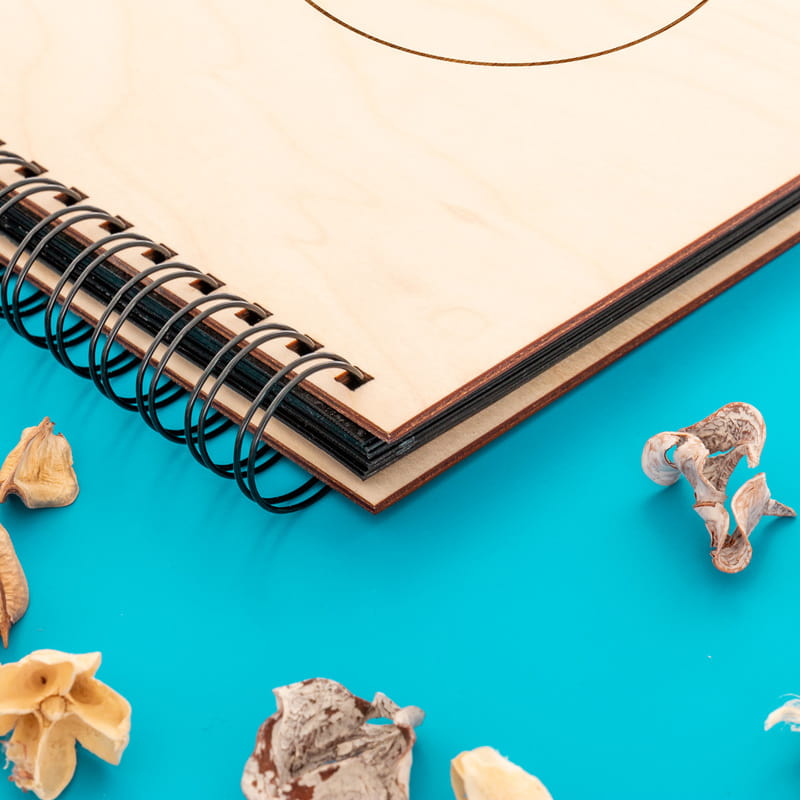 Eşe Hediye Kişiye Özel Ahşap Kapaklı Albüm