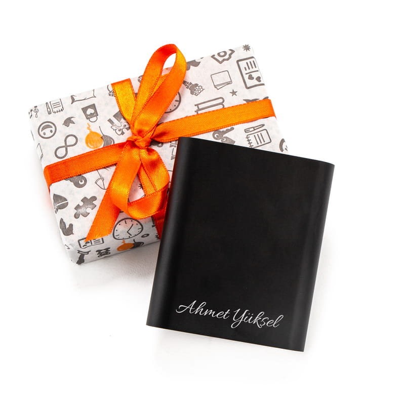 İsimli Taşınabilir Şarj Cihazı Powerbank 10000 mAh