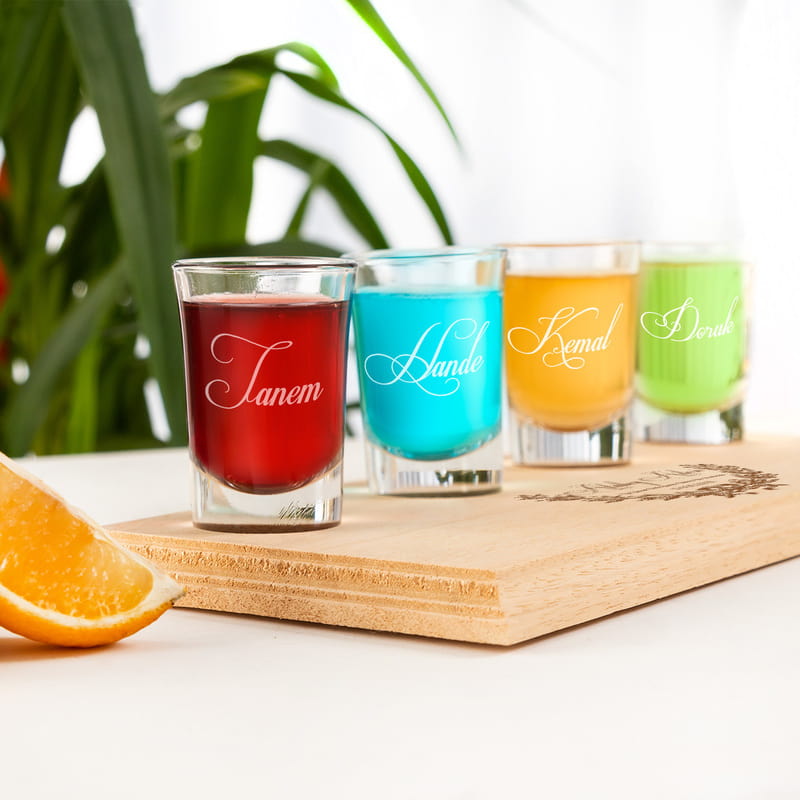 İsme Özel 4'lü Shot Bardak ve Tepsi Seti