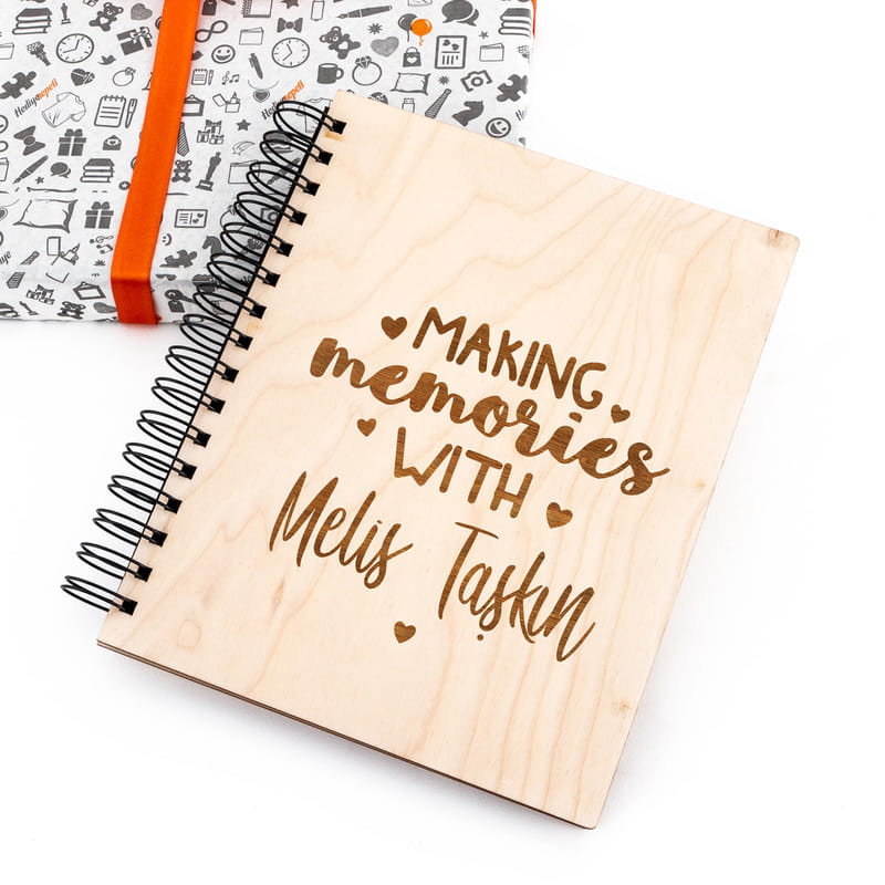 Özel Hatıralar Ahşap Fotoğraf Albümü