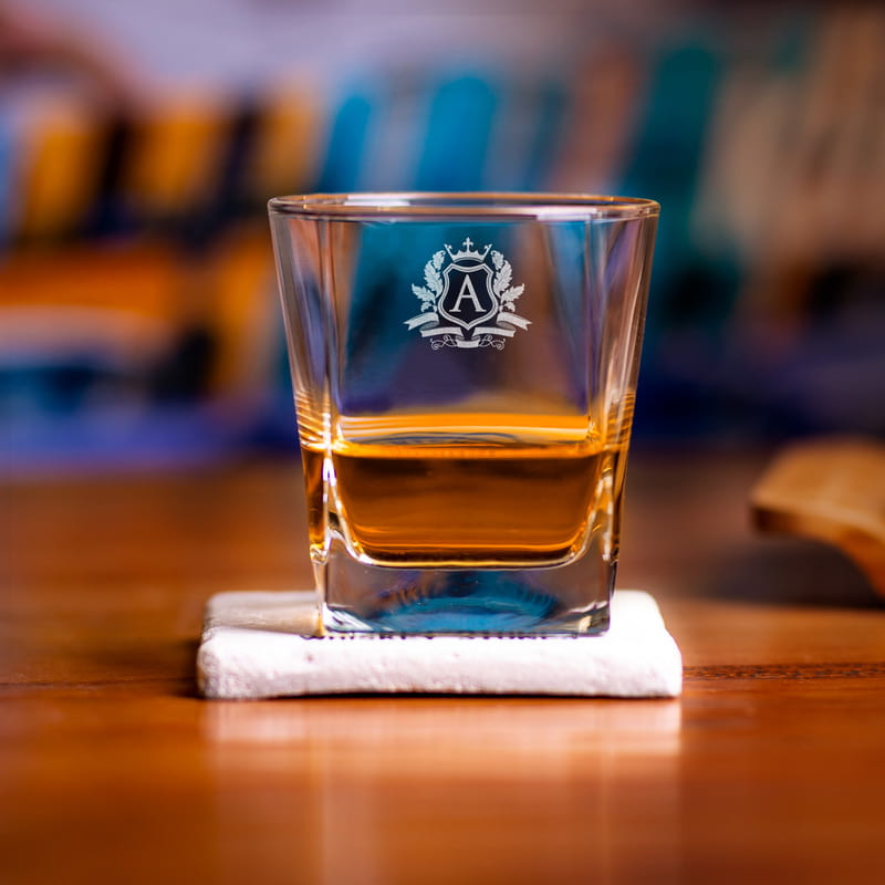 Aileye İsmine Özel Ahşap Kutulu Orkney Viski Seti