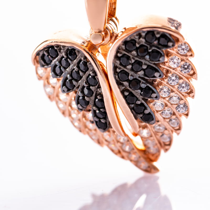 Kalpteki Sır Harfli Melek Kanadı Gümüş Kolye