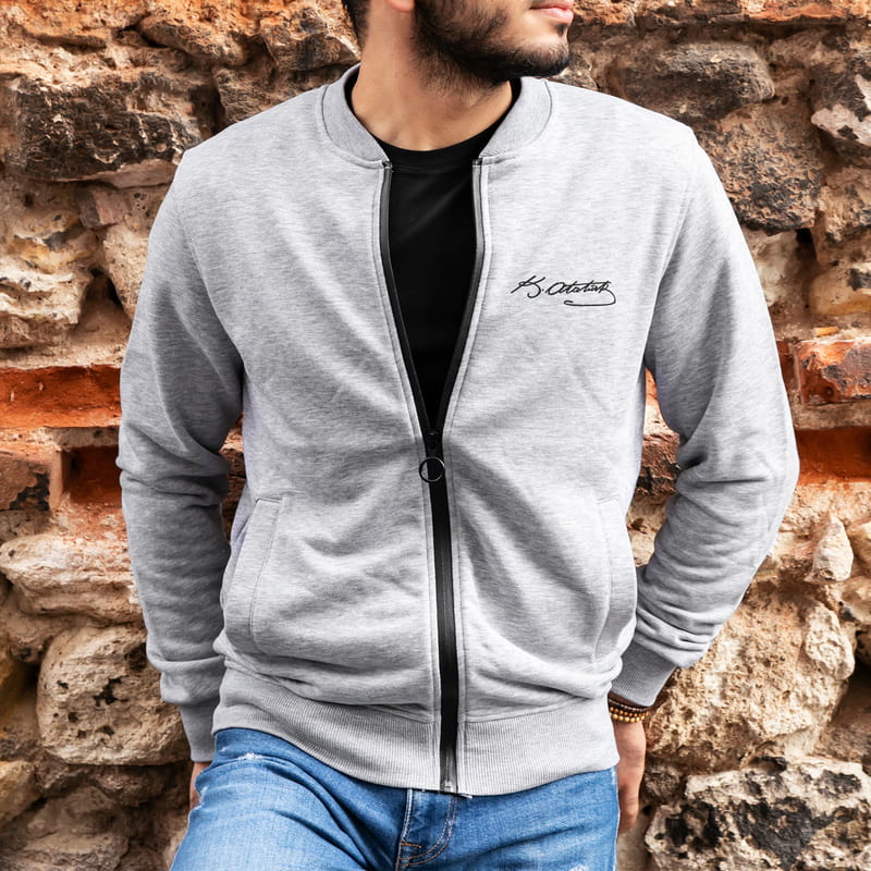 Mustafa Kemal Atatürk İmza Nakış İşlemeli Fermuarlı Sweatshirt - %100 Pamuklu Kumaş