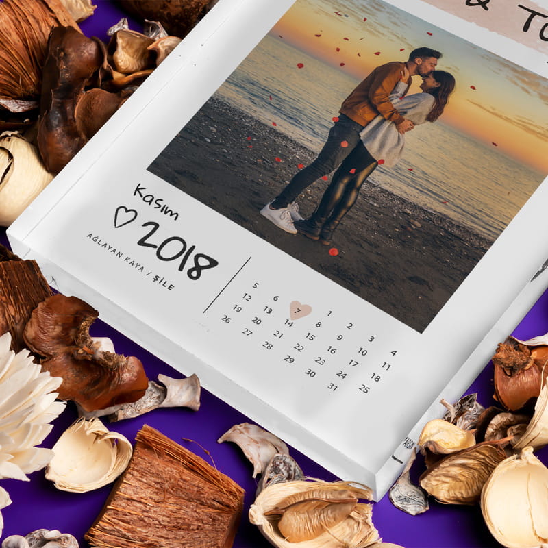 Sevgiliye Yıldönümü Hediyesi Akrilik Çerçeve