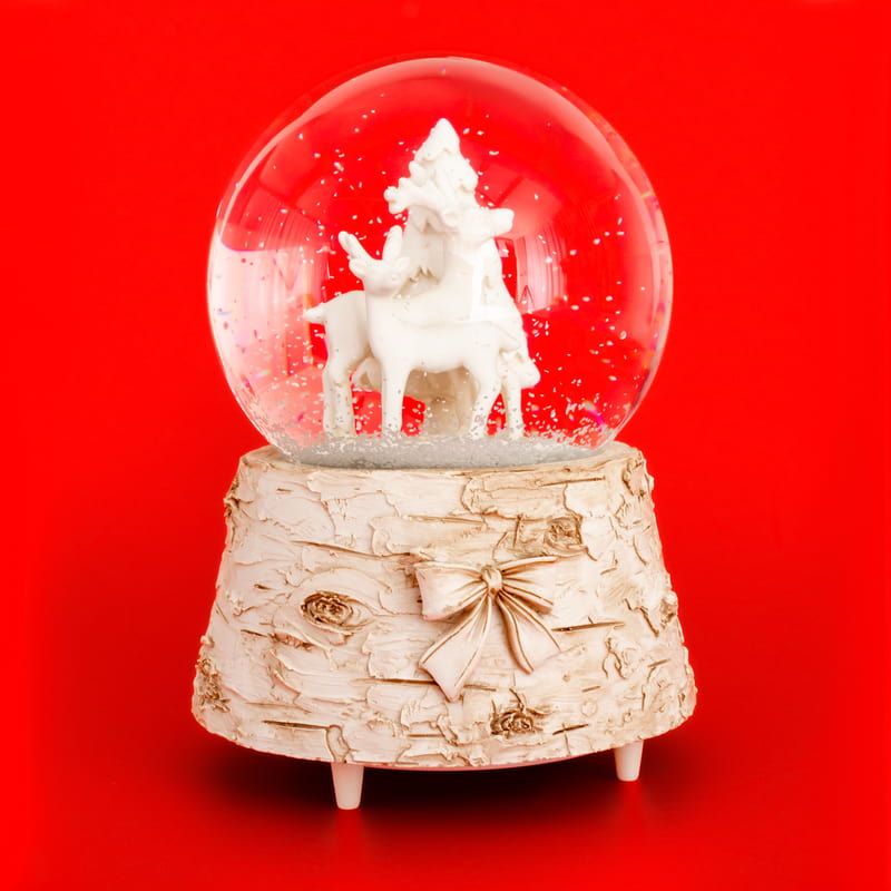 Yeni Yıl Hediyesi Ren Geyiği Tasarımlı Müzikli Kar Küresi