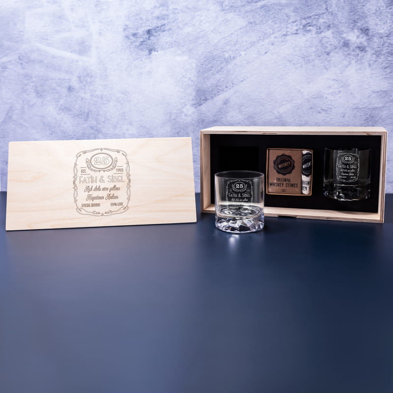 Yıldönümü Hediyesi Ahşap Kutulu 2'li Chicago Viski Kadeh Seti