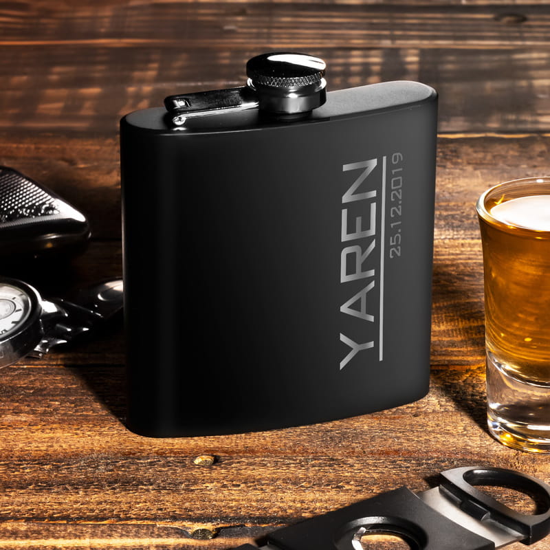 Arkadaşa Hediye Minimal Tasarımlı Mat Siyah Çelik Matara