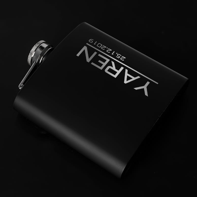 Arkadaşa Hediye Minimal Tasarımlı Mat Siyah Çelik Matara