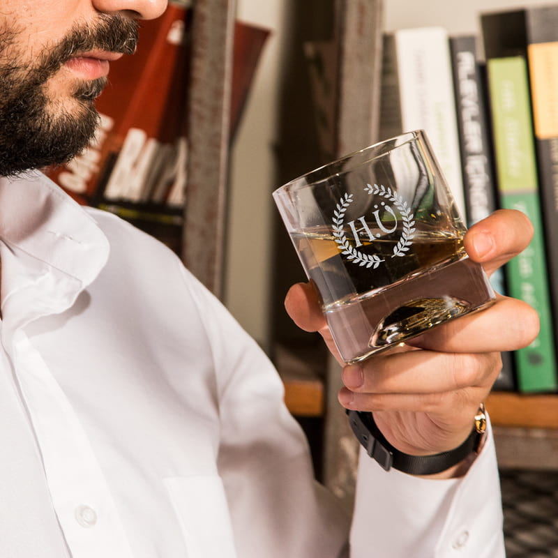 Arma Tasarımlı Ahşap Kutulu Viski Kadeh Seti