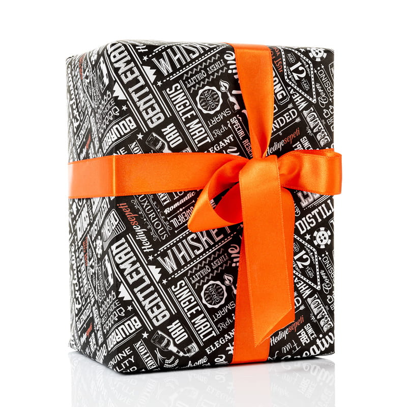 Arma Tasarımlı Ahşap Kutulu Viski Kadeh Seti