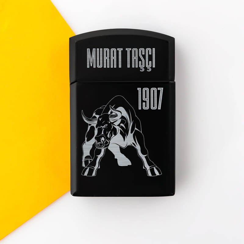 Boğa Tasarımlı Taraftar Hediyesi Siyah Çakmak