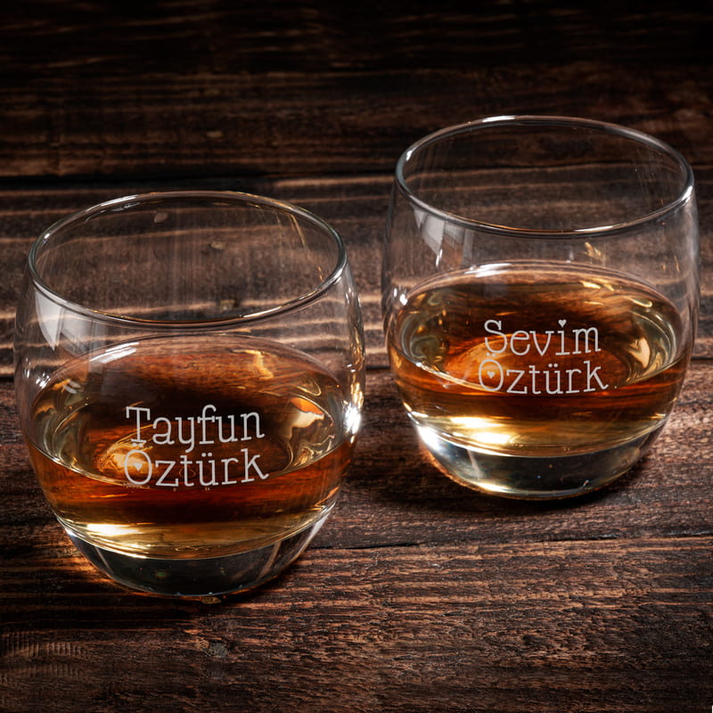 Çiftlere Özel İsim Yazılı 2'li Viski Bardak Seti