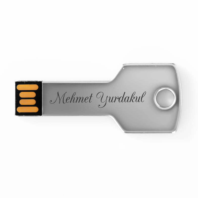 İsim Yazılı Anahtar Tasarımlı 16 gb USB Bellek