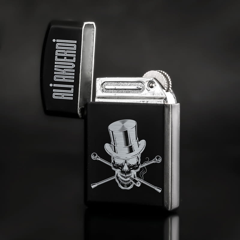 Kurukafa Baskılı Metal Siyah Çakmak