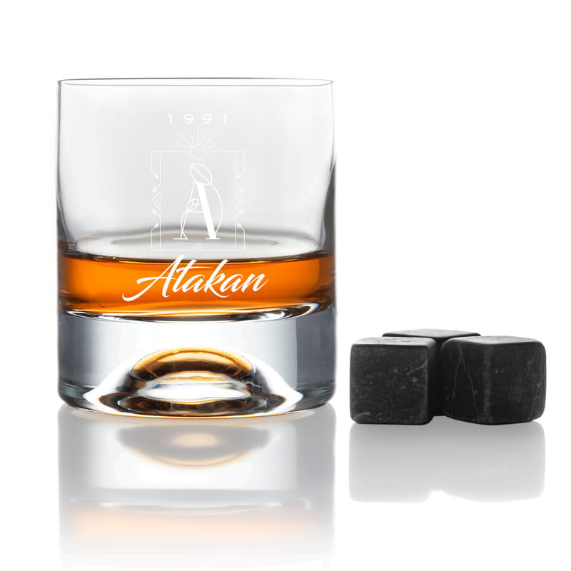 Minimal Harf İşlemeli Tarih Yazılı Ahşap Kutulu Viski Kadeh Seti