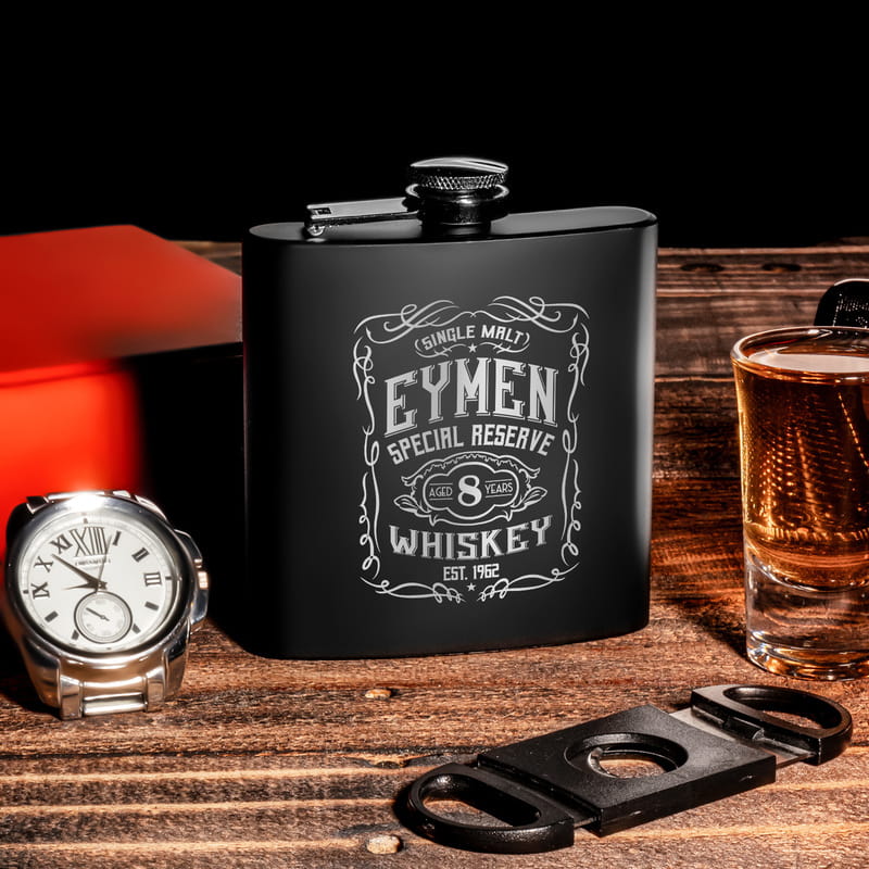 Retro Tasarımlı İsme Özel Paslanmaz Mat Siyah Çelik Matara