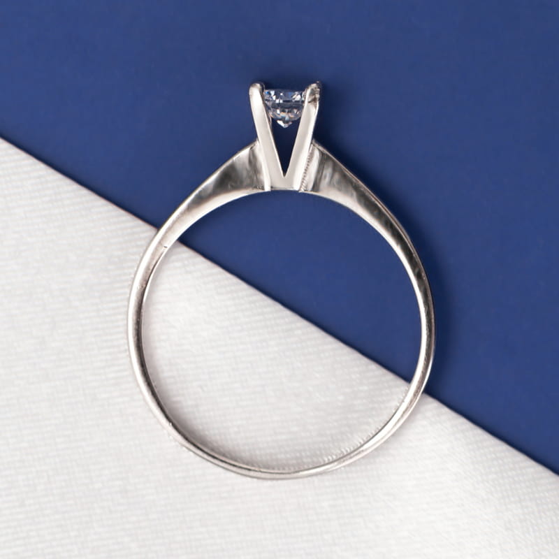 Sevgiliye Hediye Fotoğraf Baskılı Tek Taş Yüzüklü 32'li Sargı Çikolata Kutusu