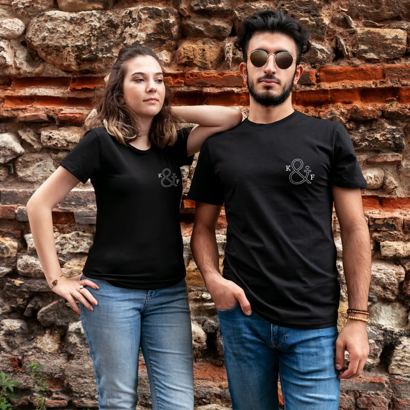 Sevgiliye Hediye Minimal Harf Tasarımlı Sevgili Tişört Kombini - %100 Pamuklu Kumaş