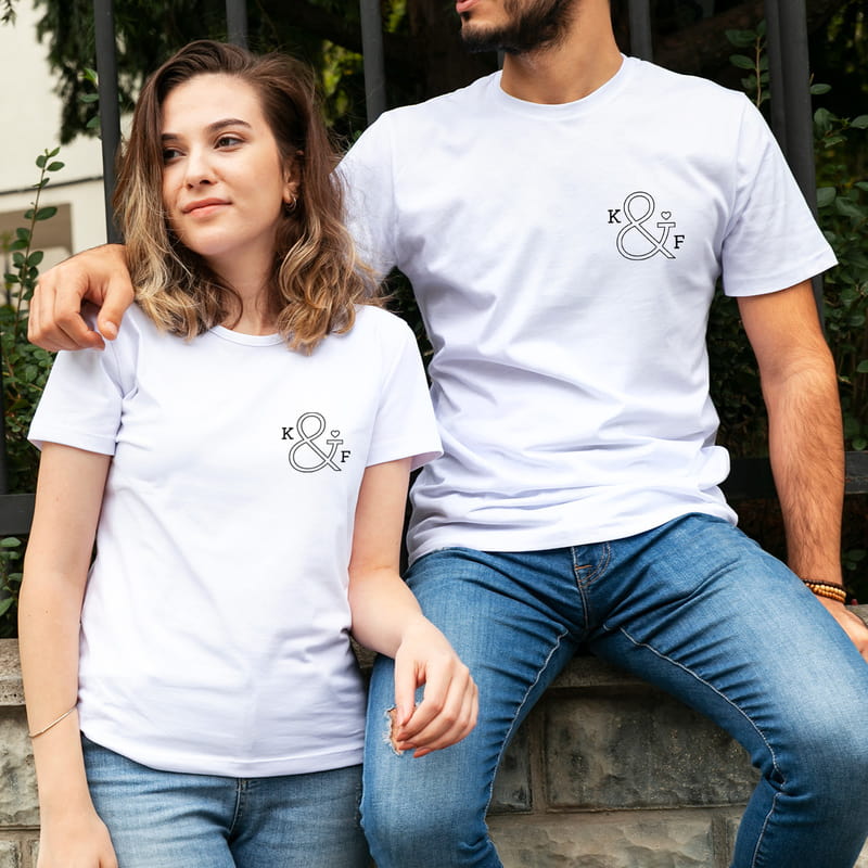 Sevgiliye Hediye Minimal Harf Tasarımlı Sevgili Tişört Kombini - %100 Pamuklu Kumaş