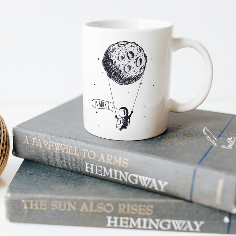 Uzay Tasarımlı Kişiye Özel Mesajlı Kupa