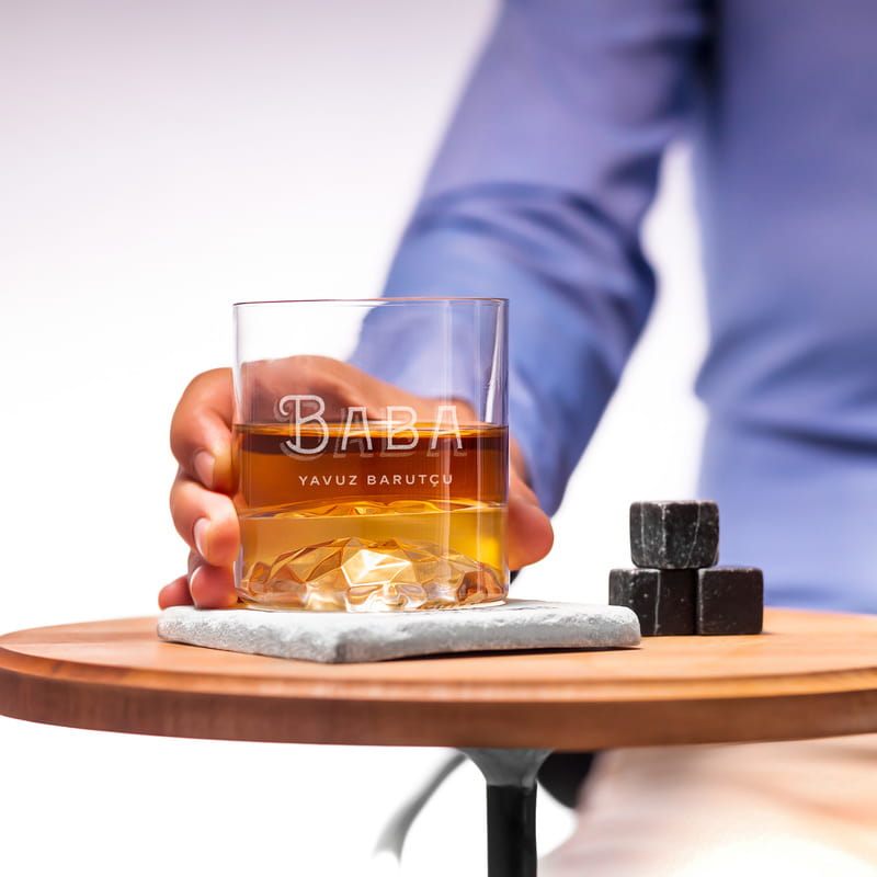 Babaya Hediye İsme Özel Ahşap Kutulu Chicago Viski Kadeh Seti