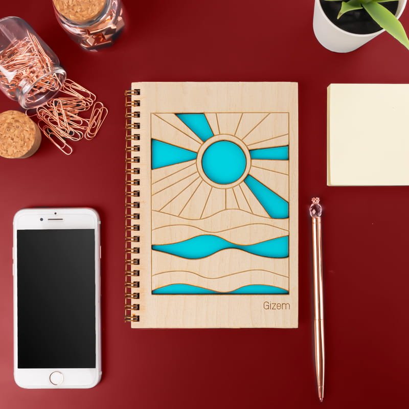 Güneşin Doğuşu Tasarımlı Özel Ahşap Kapaklı Defter