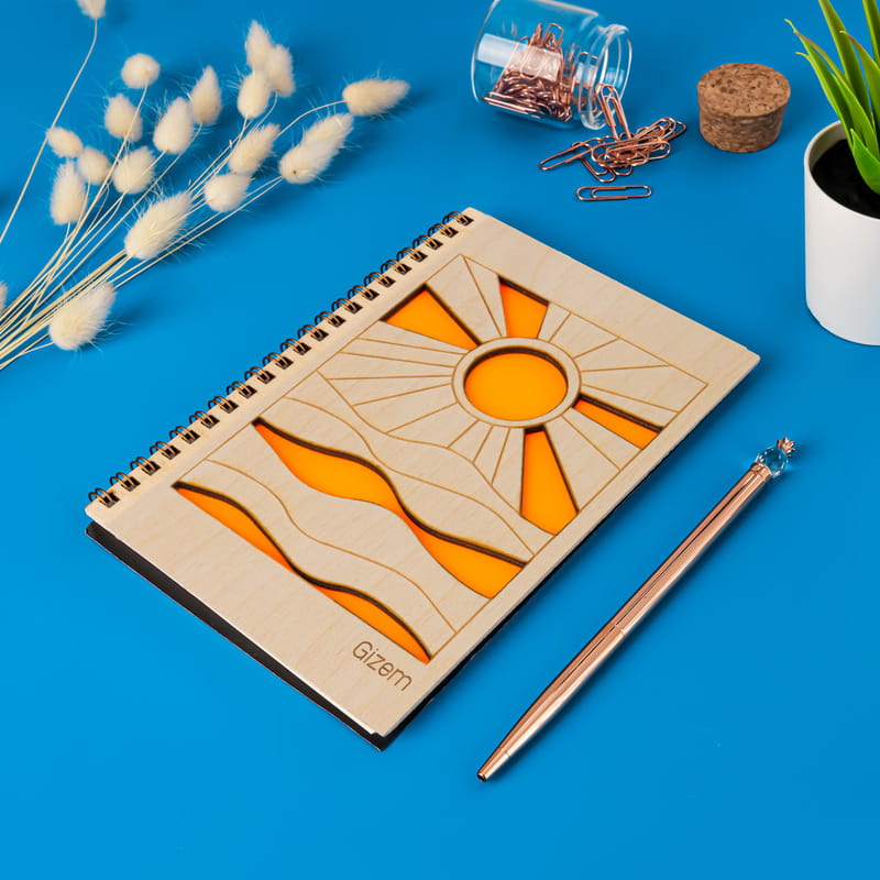 Güneşin Doğuşu Tasarımlı Özel Ahşap Kapaklı Defter