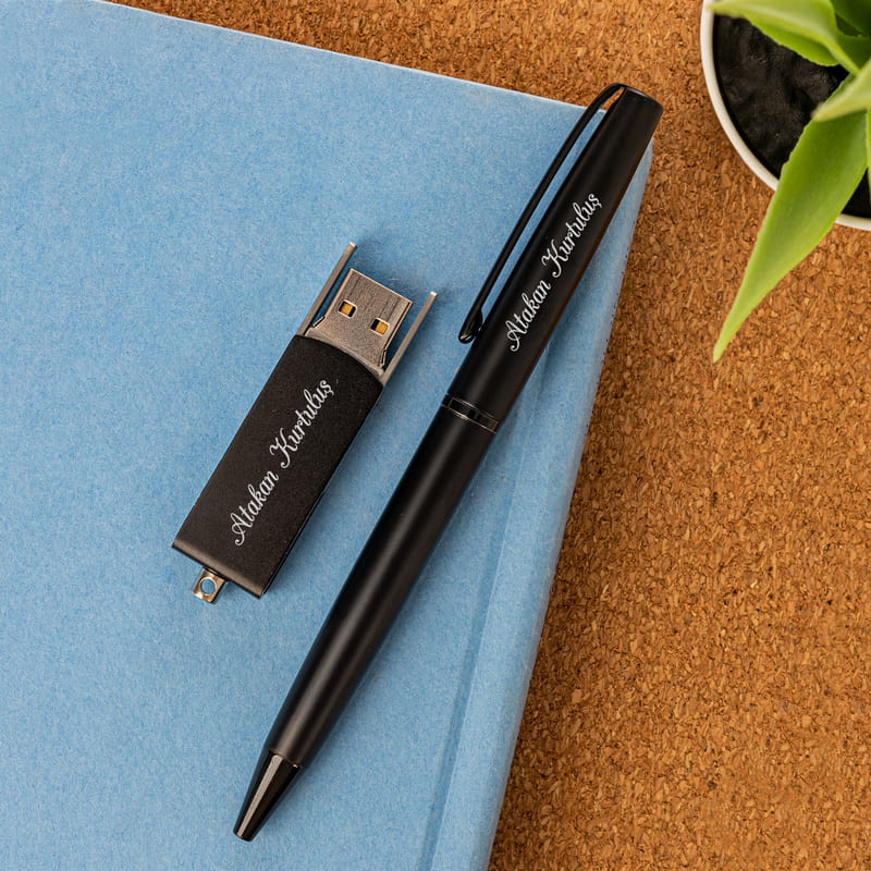 Kişiye Özel Hediye Kutulu Powerbank Kalem Usb Bellek Seti