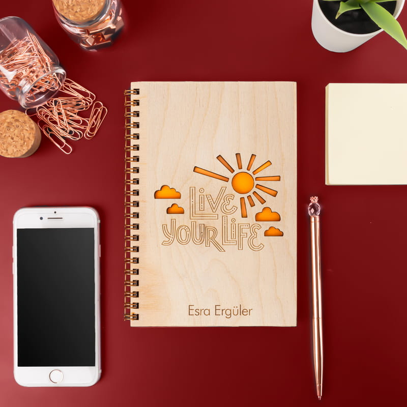 Live Your Life İsim Yazılı Motto Ahşap Kapaklı Defter