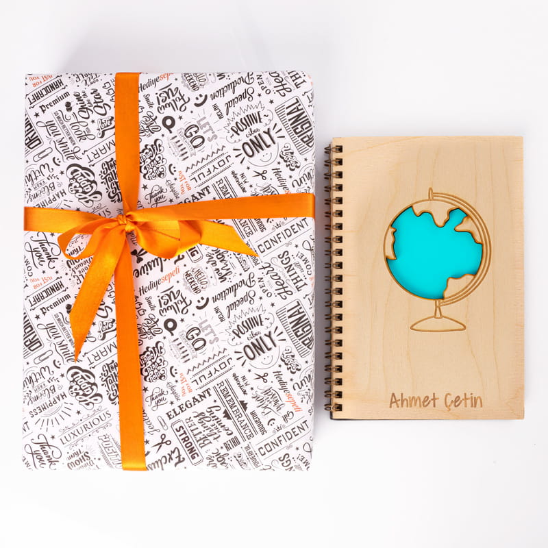 Seyahat Severlere Dünya Tasarımlı Ahşap Kapaklı Defter
