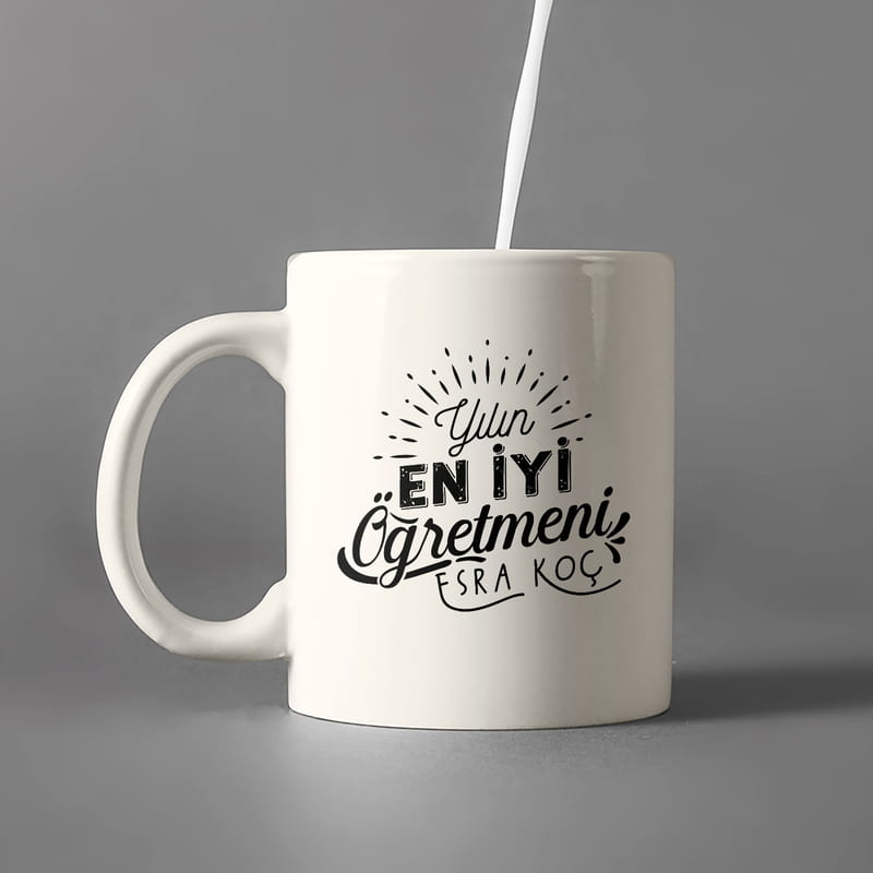 Arkadaşa Yılın En İyi Öğretmeni Mesajlı Kişiye Özel Kupa Bardak