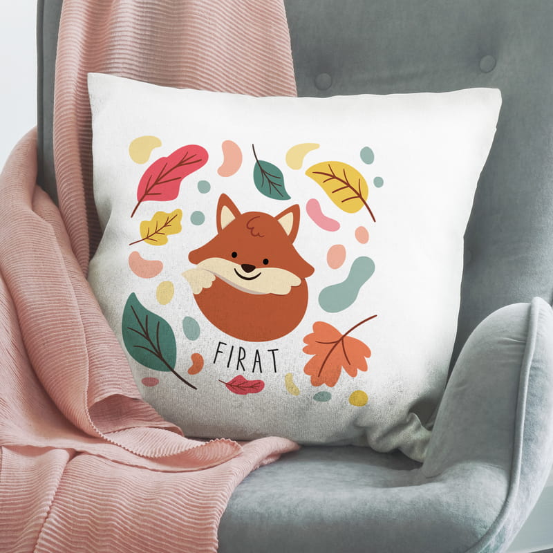 Çocuklara Hediye Sevimli Tilki Tasarımlı Kişiye Özel Yastık