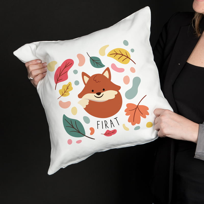 Çocuklara Hediye Sevimli Tilki Tasarımlı Kişiye Özel Yastık