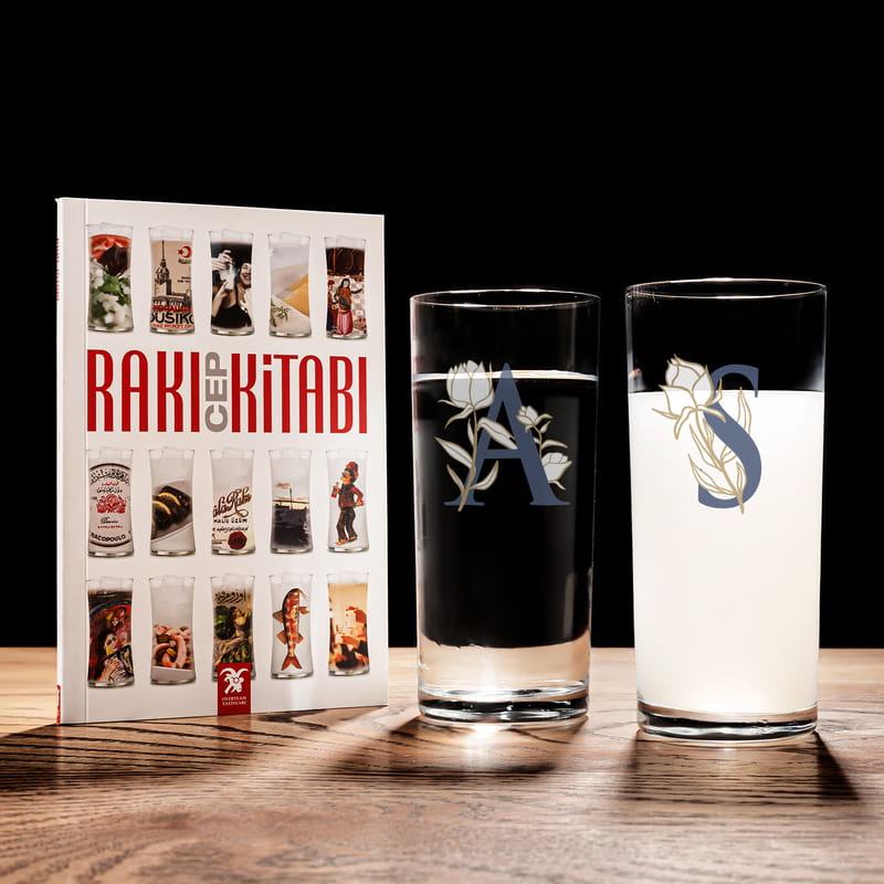 Dekoratif Baş Harf Yazılı Kişiye Özel Baskılı Rakı Kadehi Seti