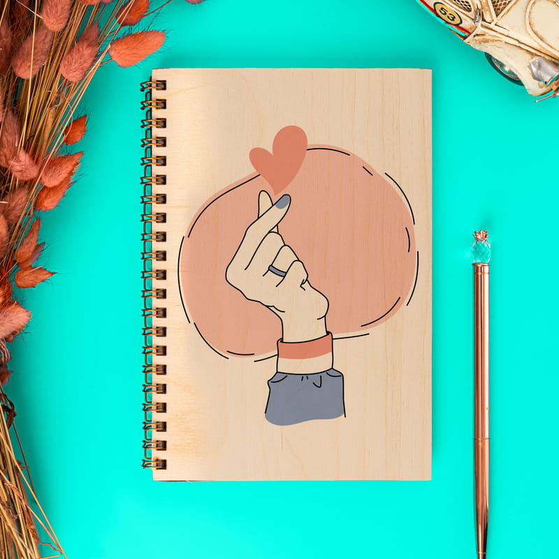 Girl Power Tasarımlı Ahşap Kapaklı Defter