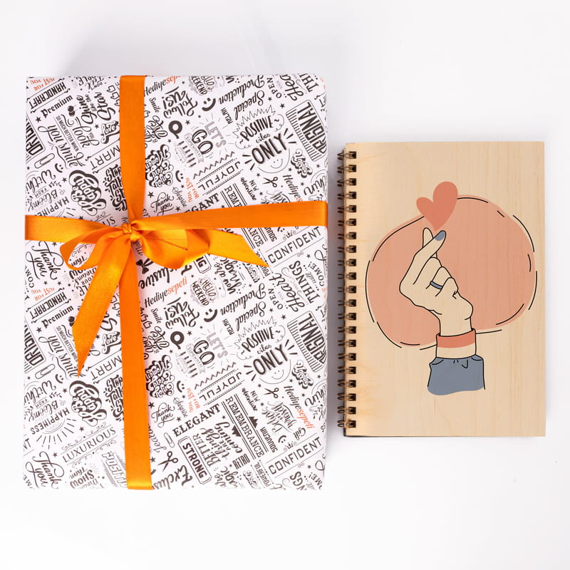 Girl Power Tasarımlı Ahşap Kapaklı Defter