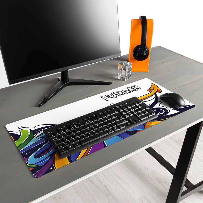 Grafiti Tasarımlı Kişiye Özel 70x30 Oyuncu Mousepad