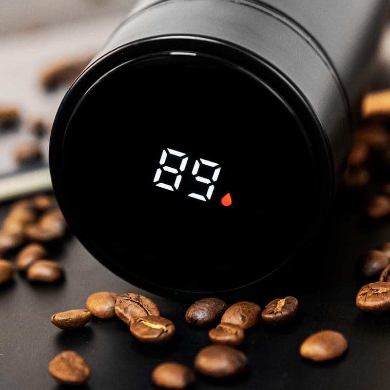 İsim ve Tarih Yazılı Hediye Dijital Sıcaklık Göstergeli Termos